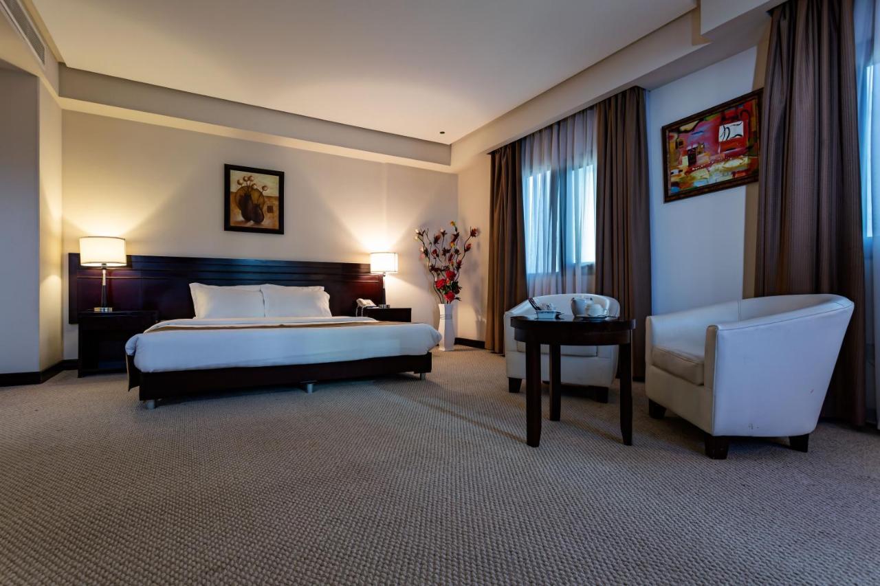 Junior Suite